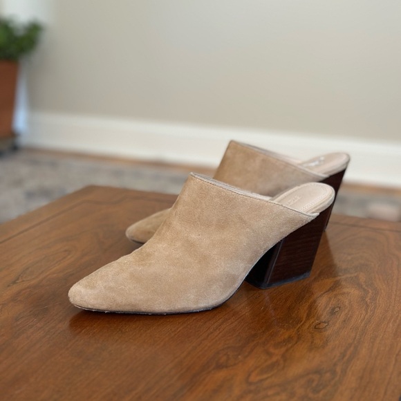 Nordstrom Signature Tan Suede Mules Block Heel Size 7.5 / 37.5 - Picture 2 of 5